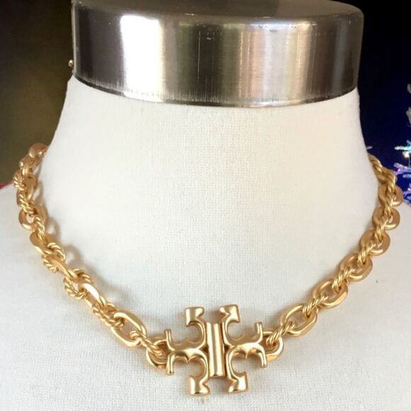 TORY BURCH ROXANNE DOUBLE T LOGO NECKLACE 18K GOLD - Picture 5 of 7